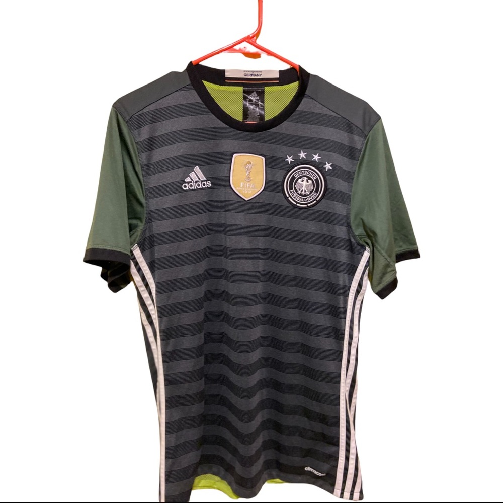 Germany 2014 Green & Black World Cup Jersey. Medium.